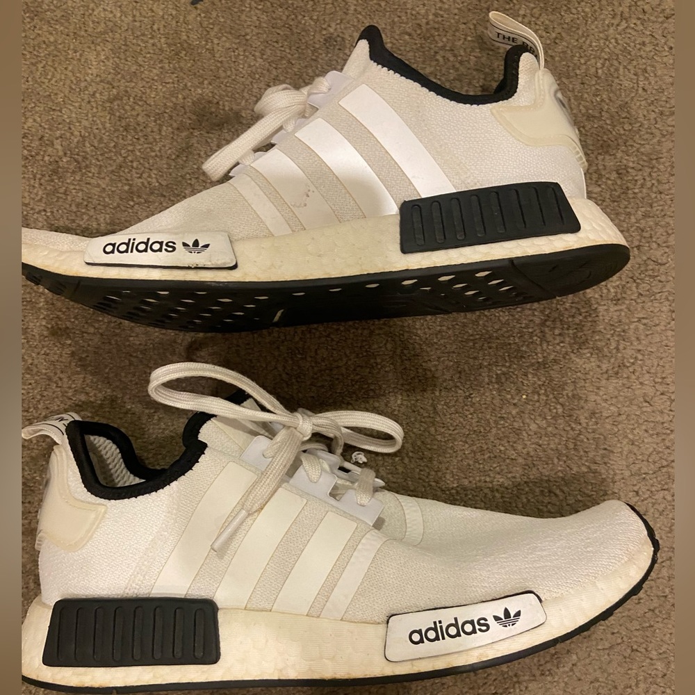Adidas tennis shoes